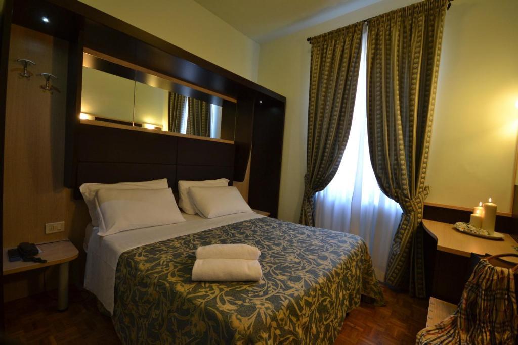 Hotel Il Castello Assisi Bilik gambar